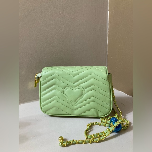 Purses 👜 - Picture 13 of 16